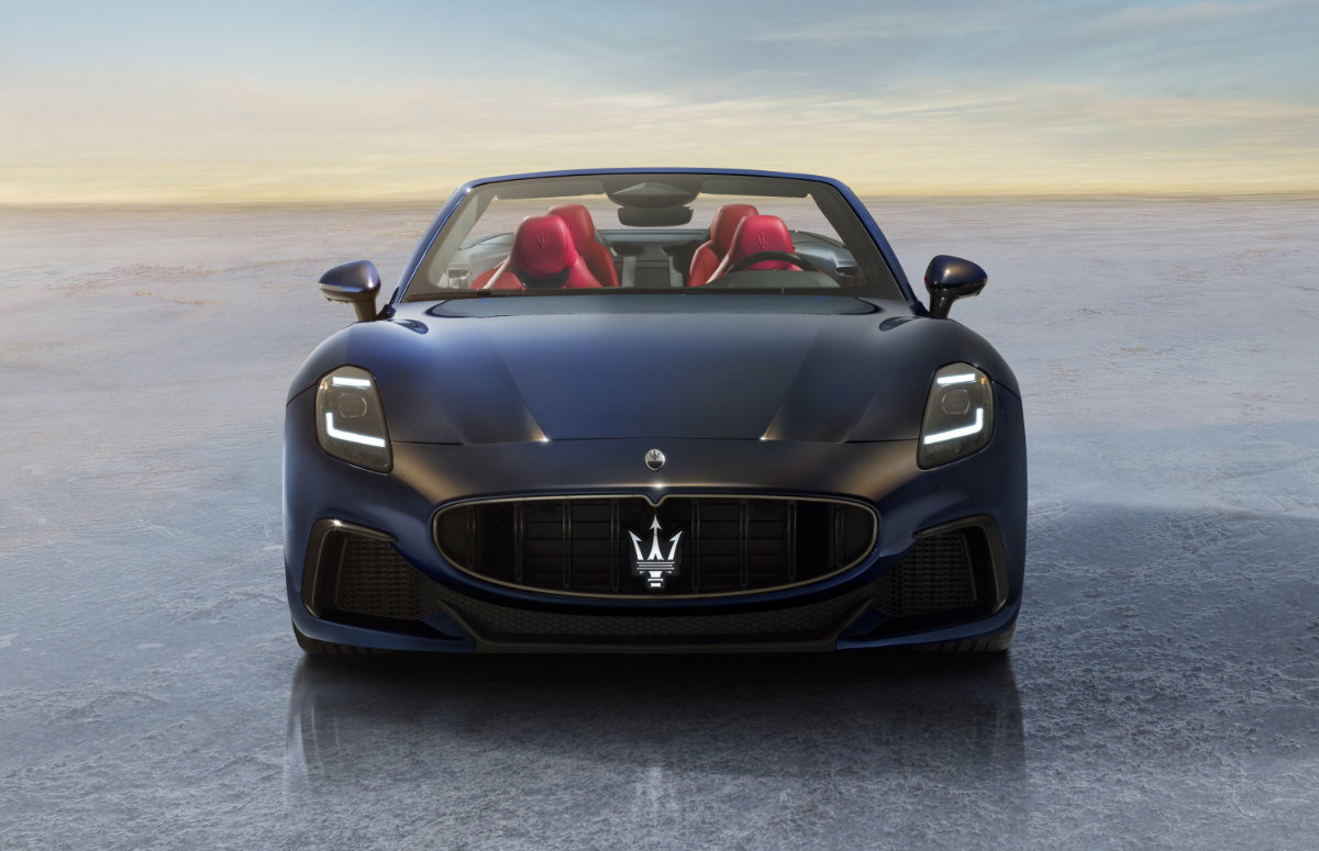 Maserati Launches Its New GranCabrio Trofeo