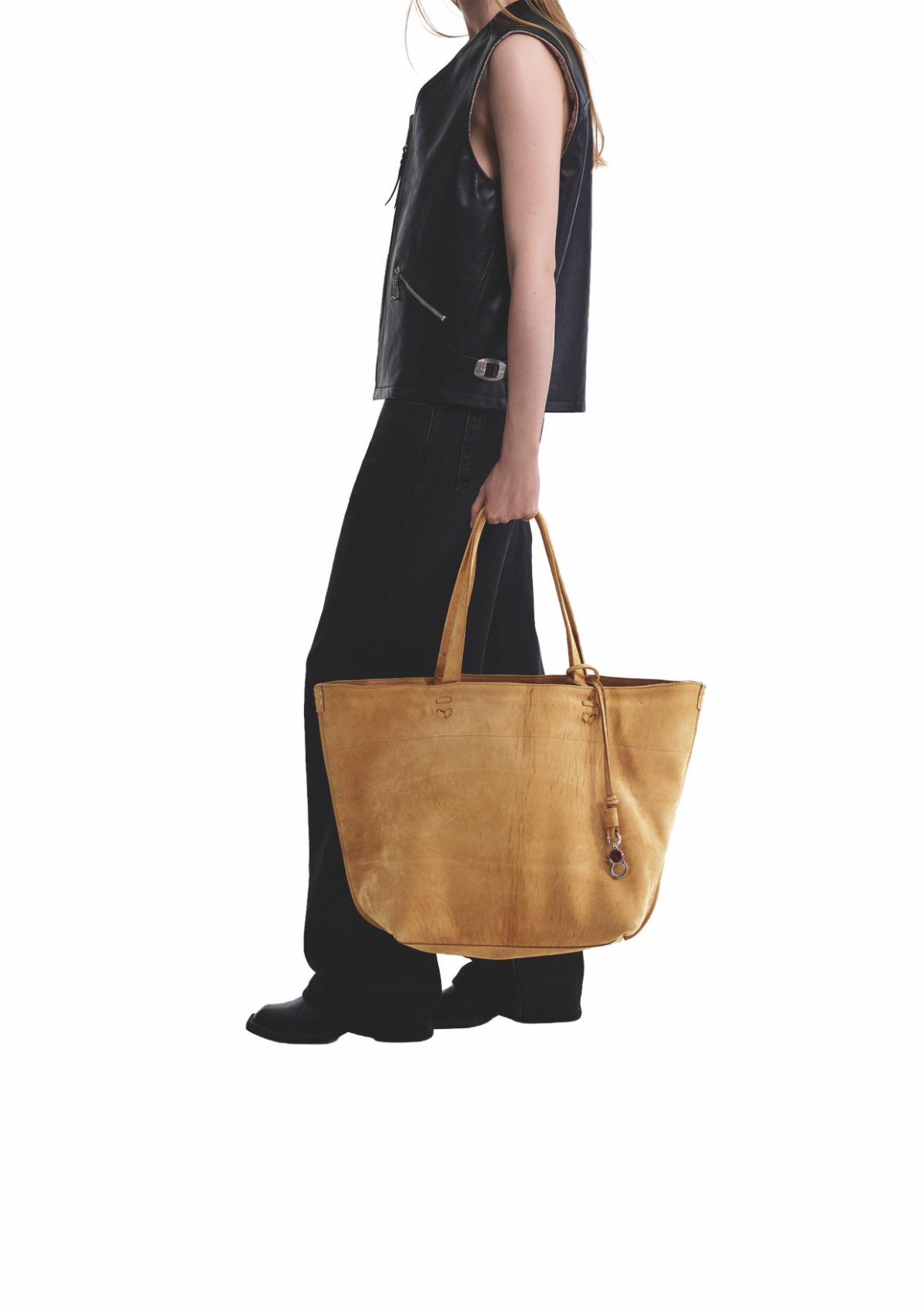 Byredo Launches The Karoo Collection: Artisan Leather Goods