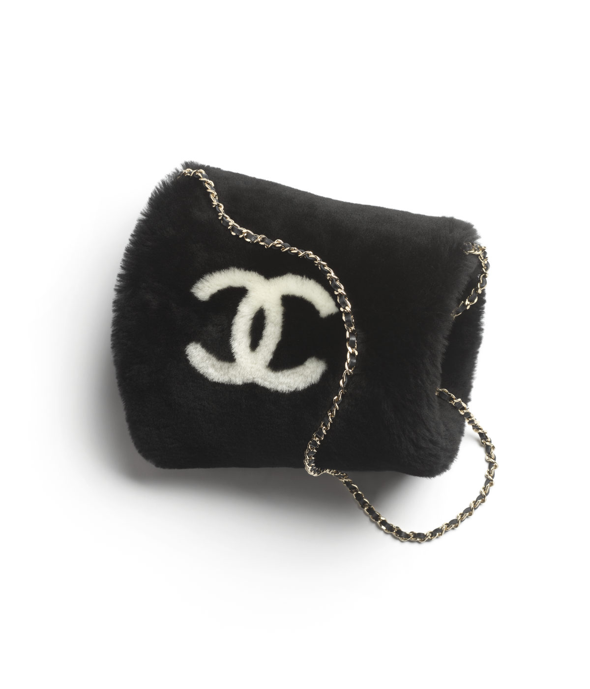 CHANEL Returns To Gstaad: A Winter Residency Of Alpine Elegance And Couture Luxury