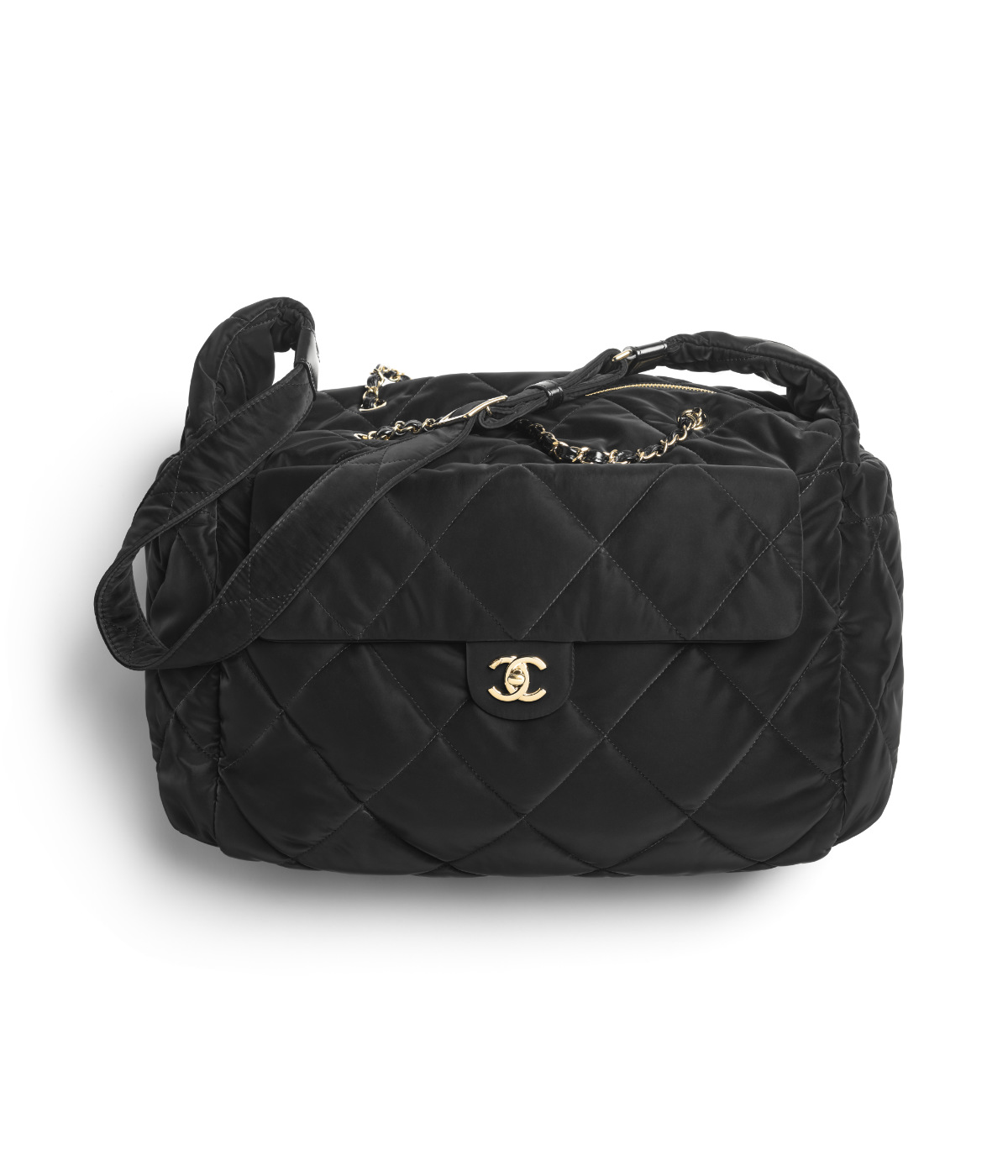 CHANEL Returns To Gstaad: A Winter Residency Of Alpine Elegance And Couture Luxury