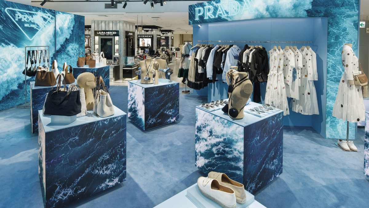 Prada's Swanky Pop-Up 'Café' Will Serve Up Luxe Accessories at South Coast  Plaza