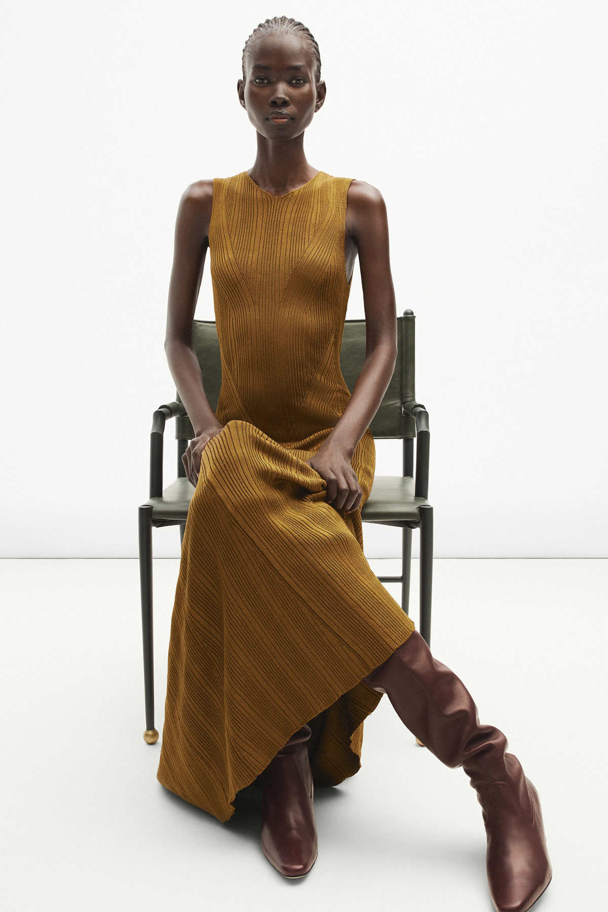 Adam Lippes Presents His New Resort 2025 Collection