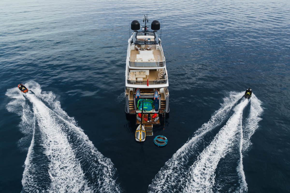 Snow-to-Sea Luxury: Introducing The Alps’ First On-Slope Superyacht Advisory Service