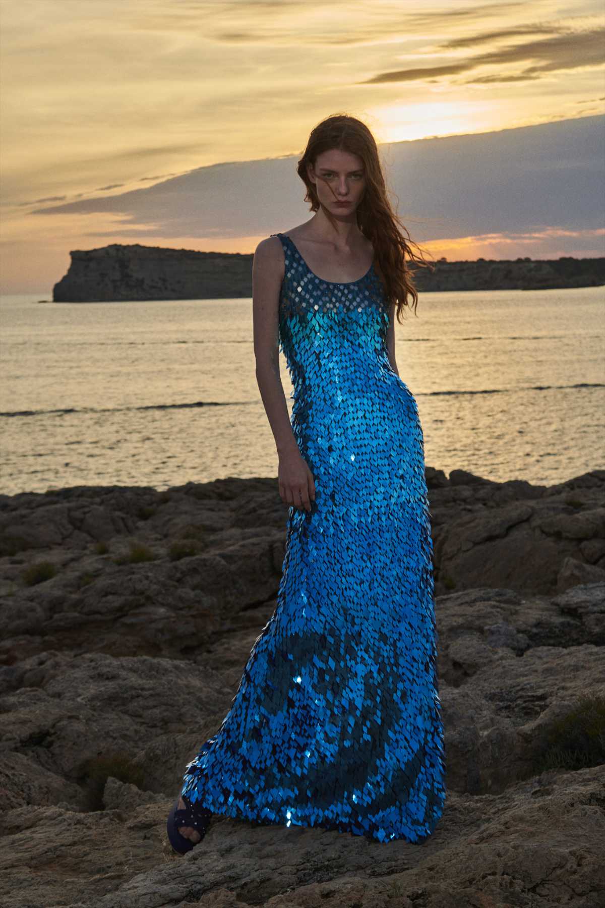 Alberta Ferretti Presents Its New Resort 23 Collection: In The Glaring Sun