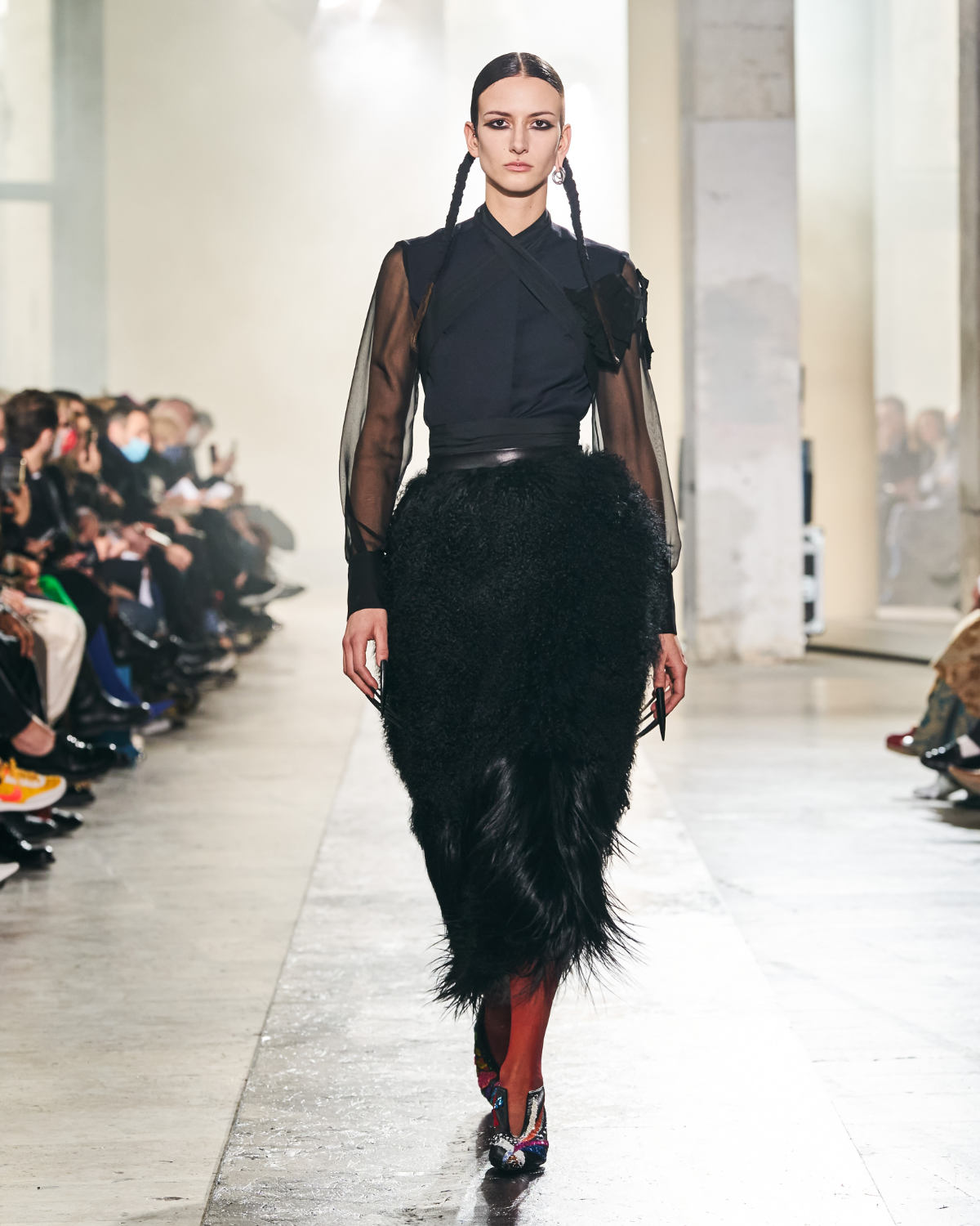 Rochas Presents Its New Autumn Winter 2022 Collection: Taking Flight