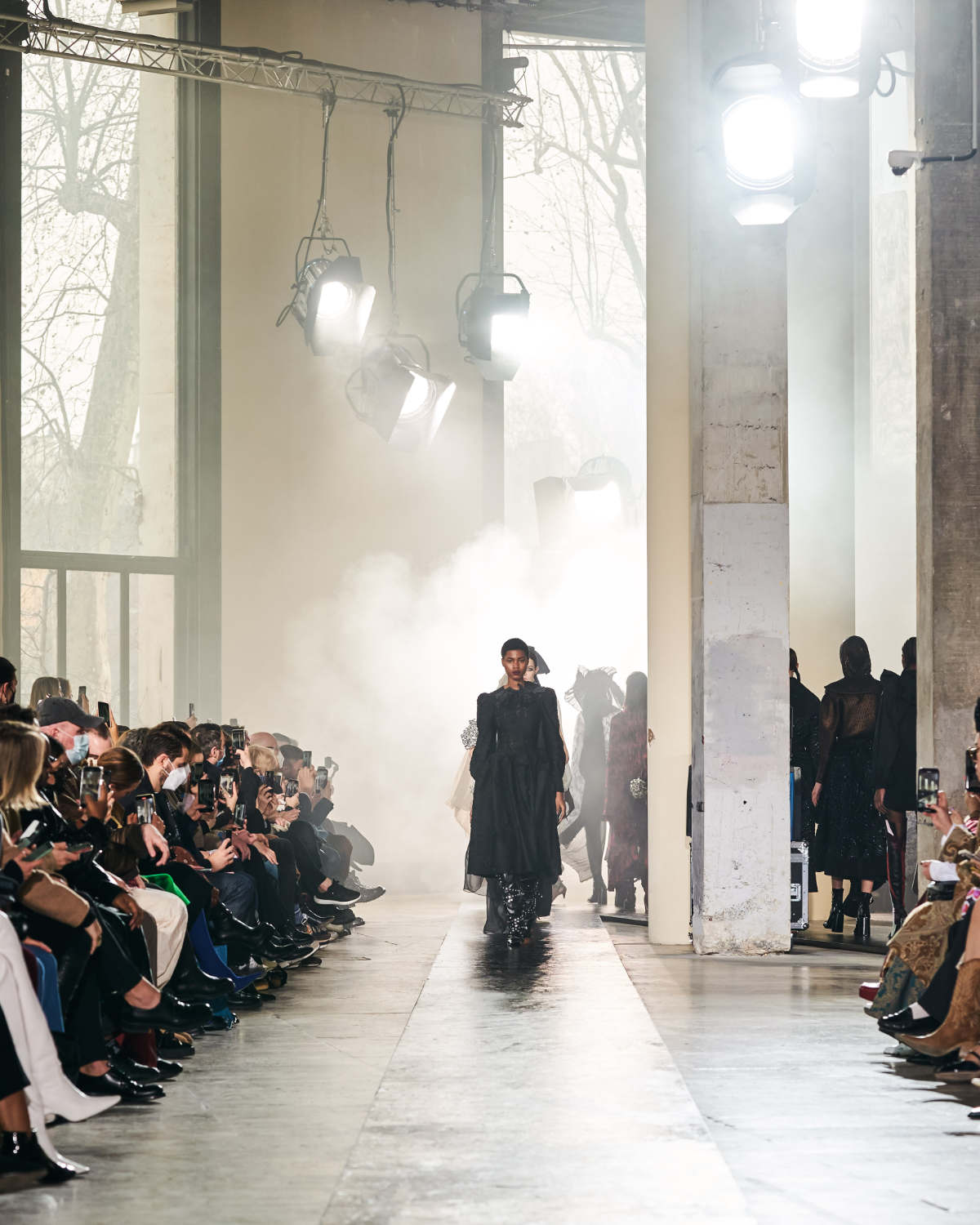 Rochas Presents Its New Autumn Winter 2022 Collection: Taking Flight