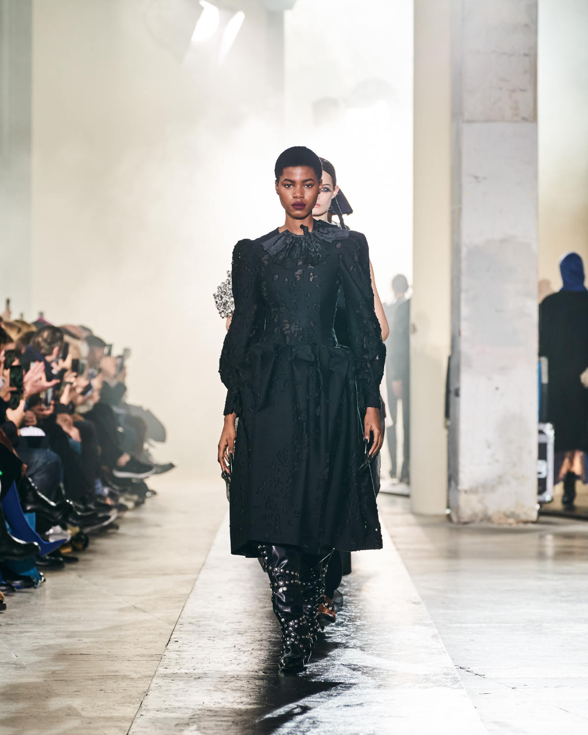 Rochas Presents Its New Autumn Winter 2022 Collection: Taking Flight