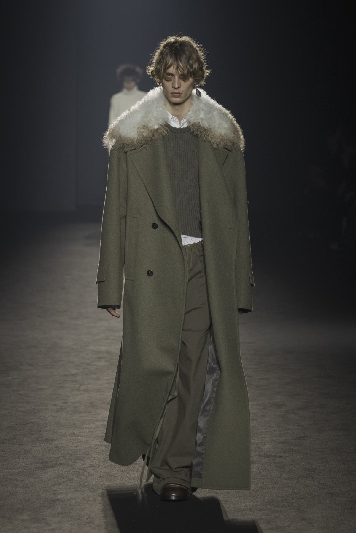 Ann Demeulemeester Presents Its New Fall/Winter 2024 Collection