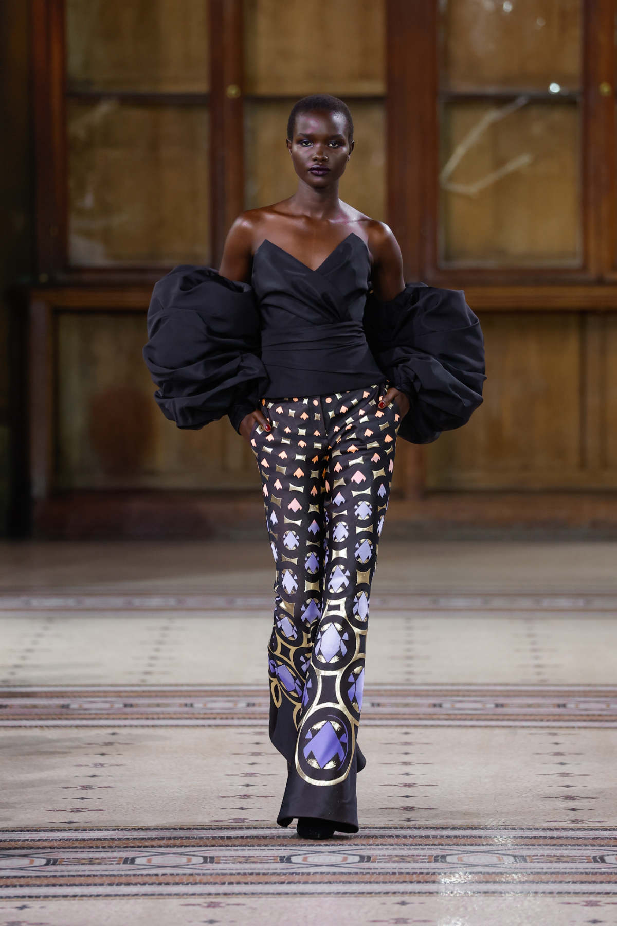 ArdAzAei Presents Its Haute Couture Fall Winter 2022/2023 Collection