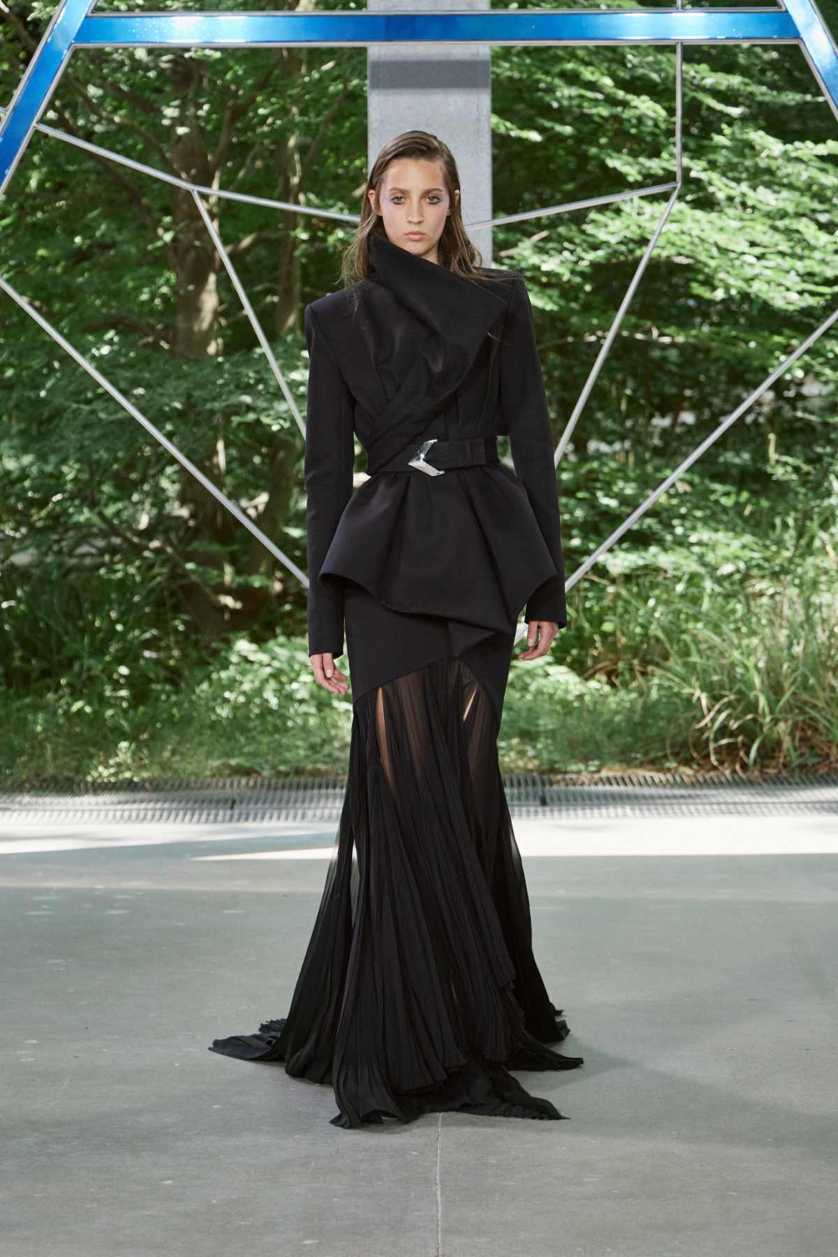 ArdAzAei Presents Its New Haute Couture Fall Winter 2025-25 Collection: The Folded Sea