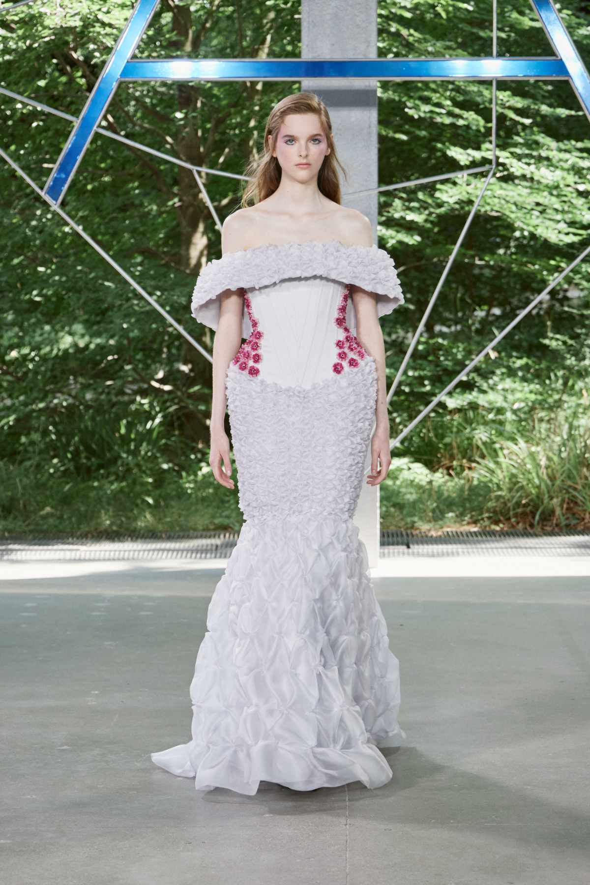 ArdAzAei Presents Its New Haute Couture Fall Winter 2025-25 Collection: The Folded Sea