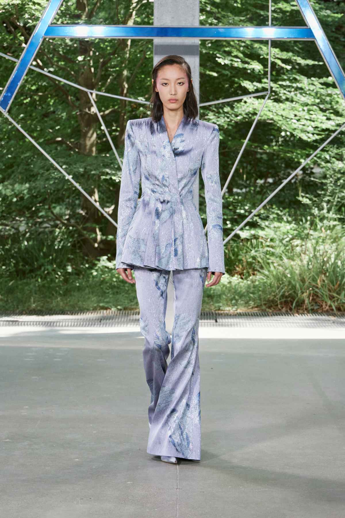ArdAzAei Presents Its New Haute Couture Fall Winter 2025-25 Collection: The Folded Sea