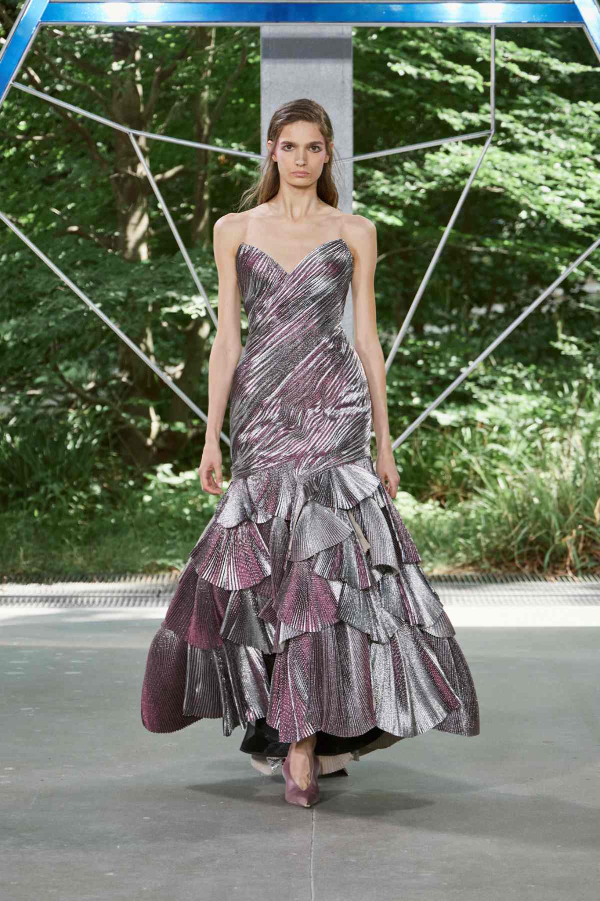 ArdAzAei Presents Its New Haute Couture Fall Winter 2025-25 Collection: The Folded Sea