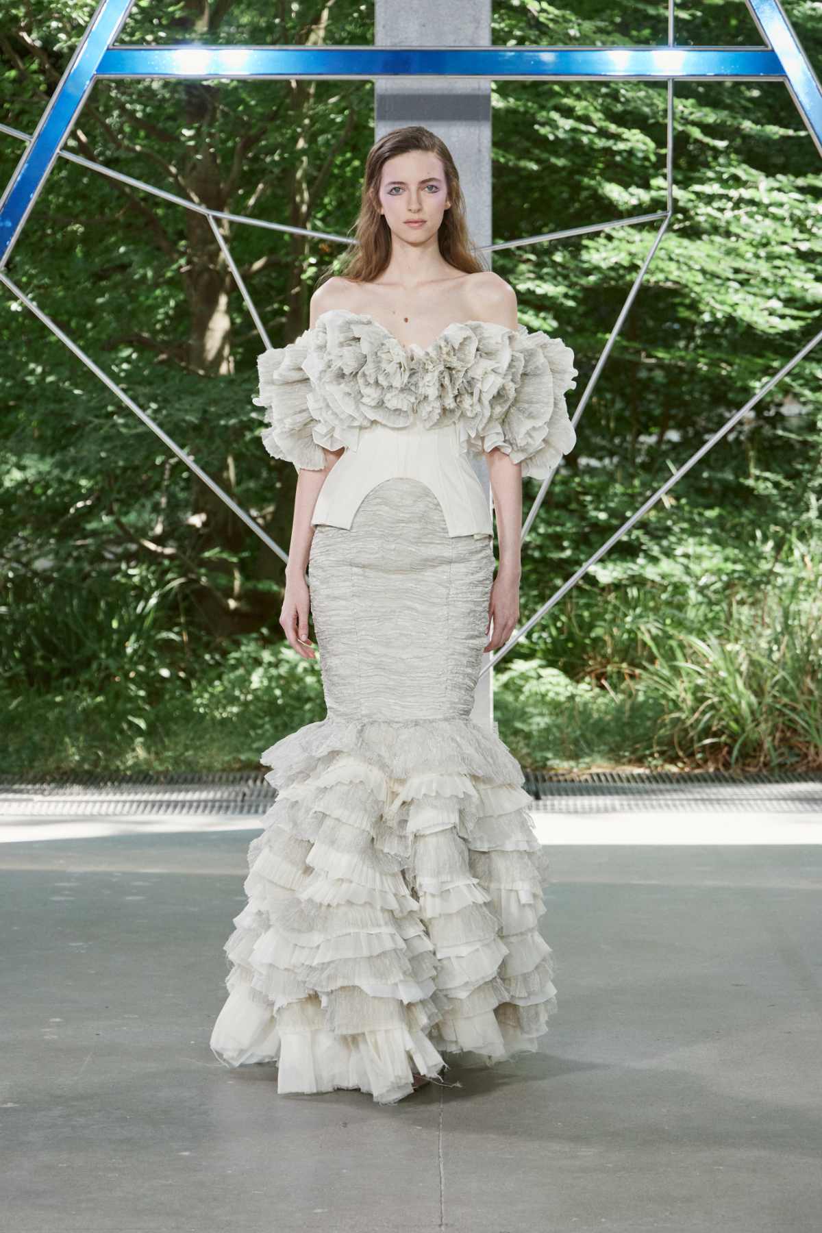 ArdAzAei Presents Its New Haute Couture Fall Winter 2025-25 Collection: The Folded Sea