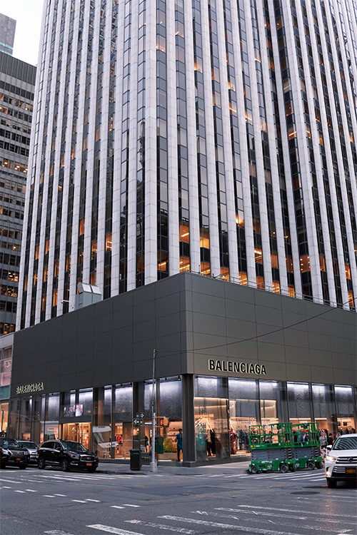 Why luxury retail still needs real estate