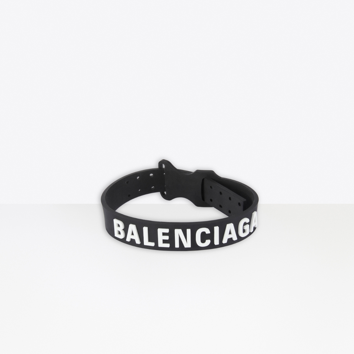 Balenciaga Presents Its Pre-Collection, Summer 21 - Accessories