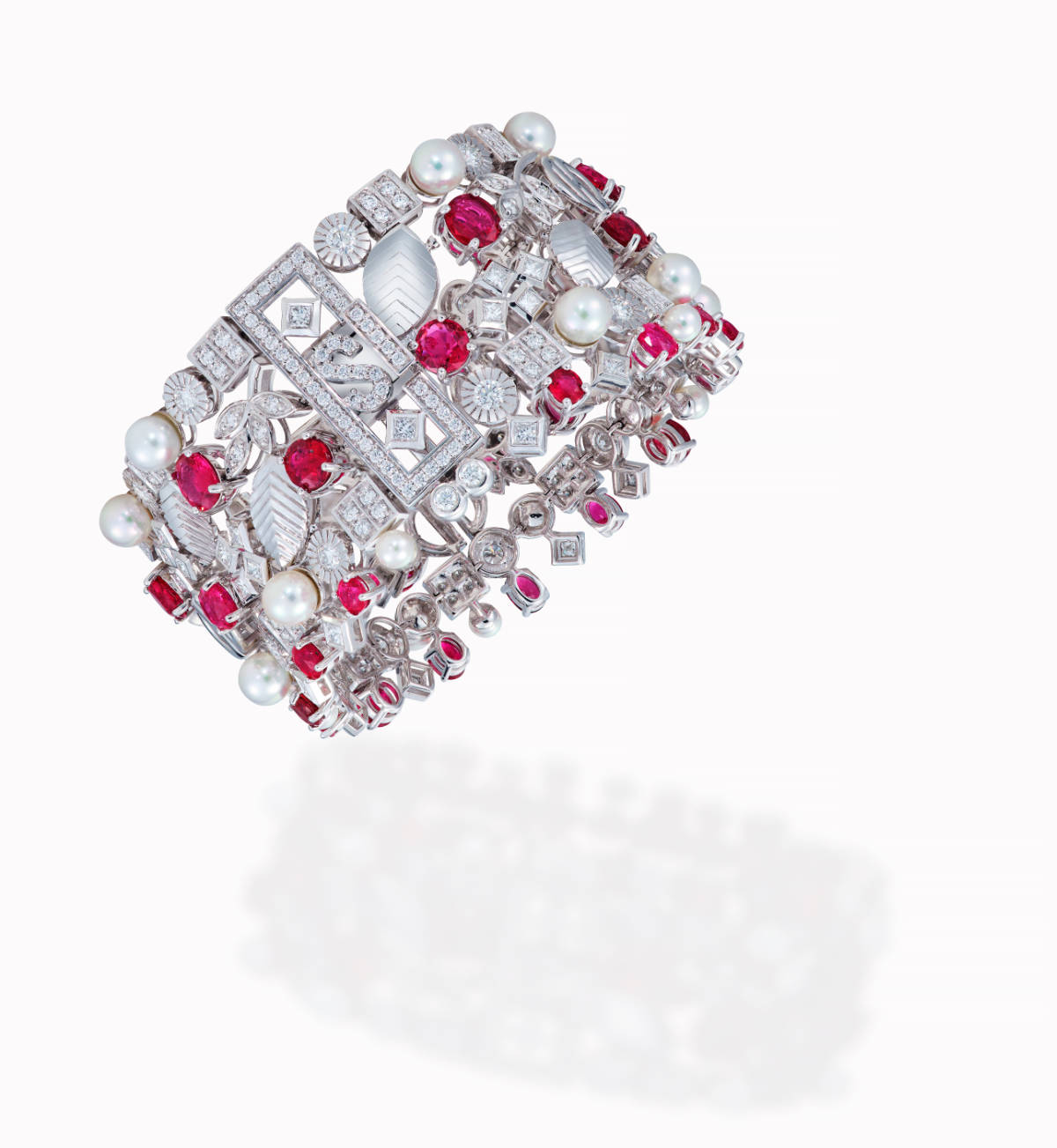 Sirivannavari X Beauty Gems Present New High Jewelry Collection: “Amour Éternel”