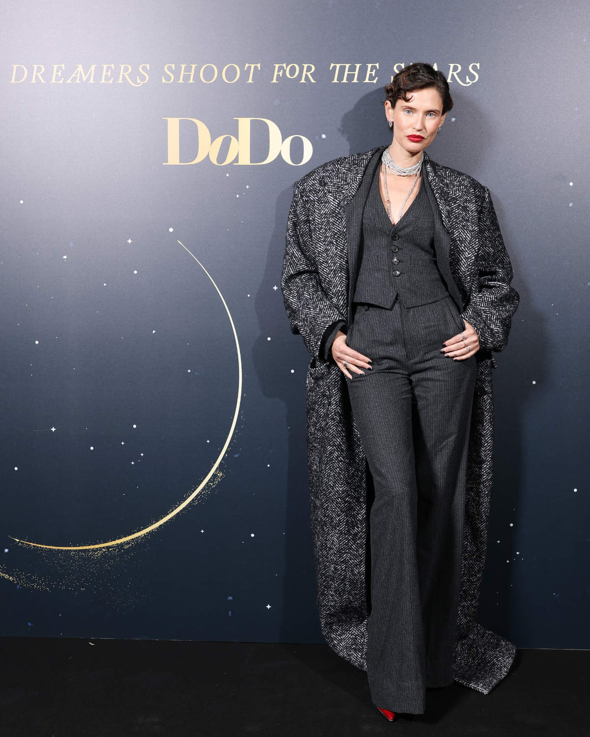 DoDo Holiday 2025 Campaign “Dreamers Shoot For The Stars”