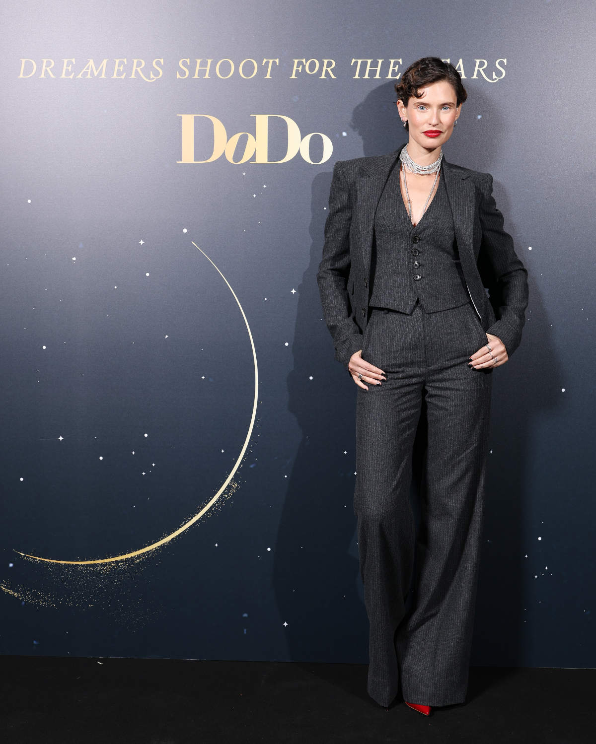 DoDo Holiday 2025 Campaign “Dreamers Shoot For The Stars”