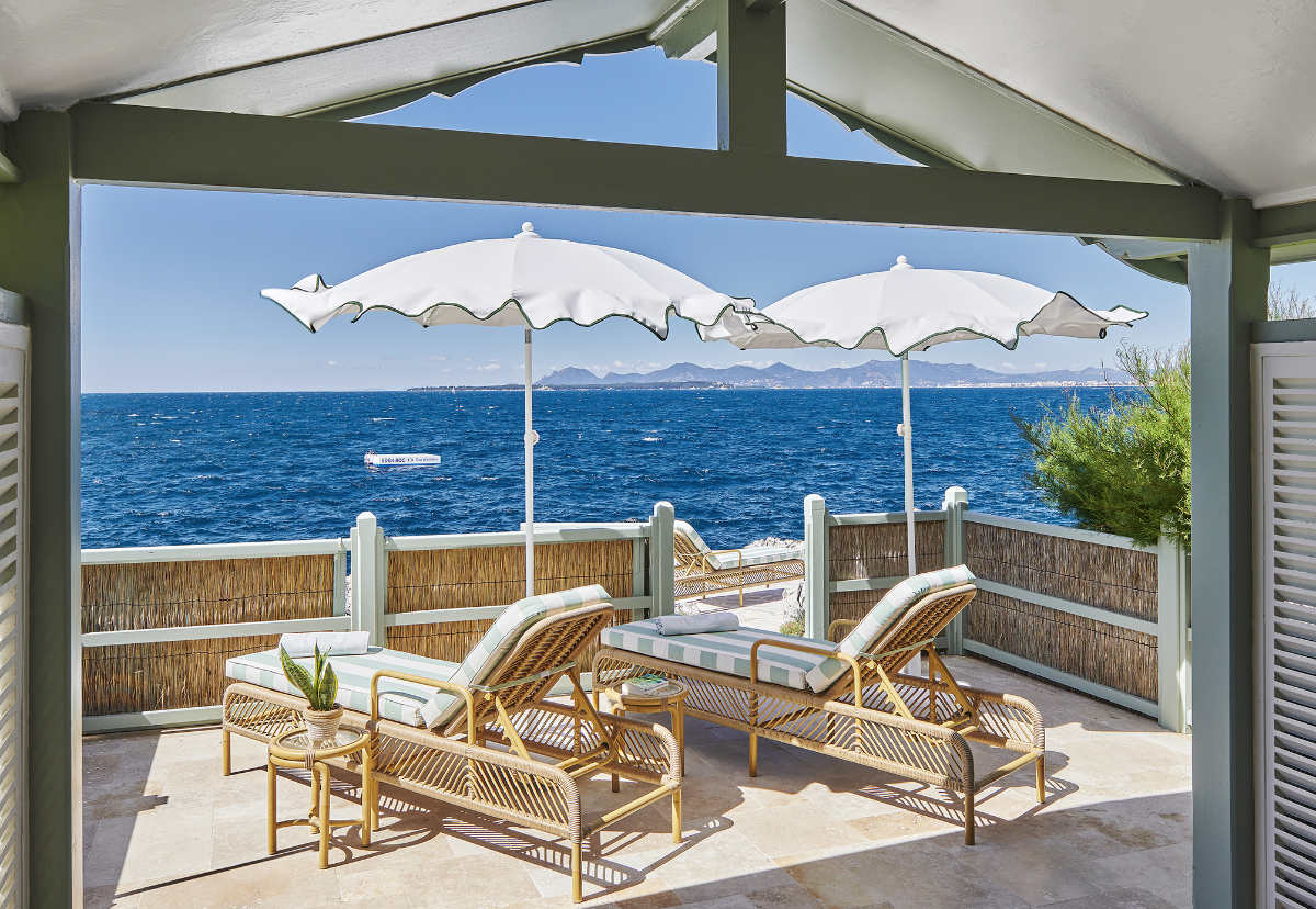 Cabana Couture: The Icons Of The Hôtel Du Cap-Eden-Roc Shine In New Splendor