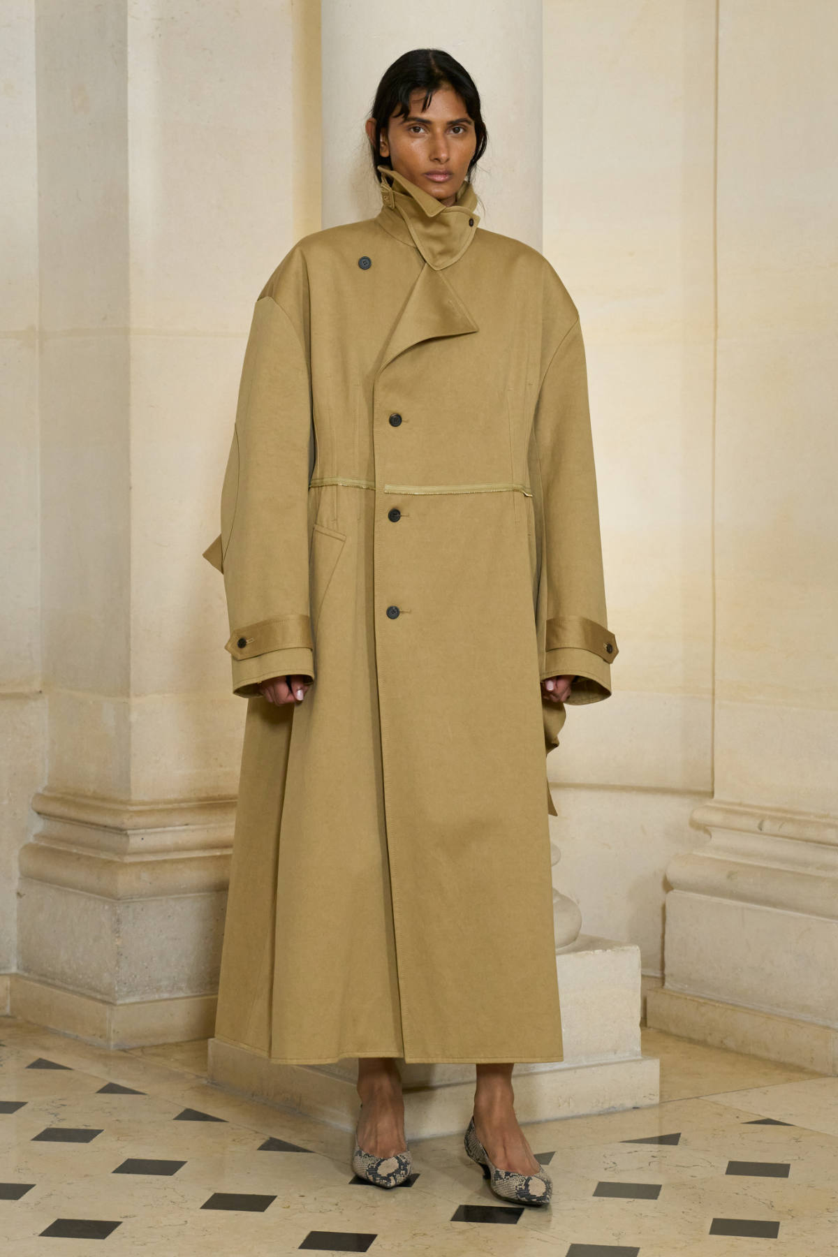 Carven Spring-Summer 2026 Collection: A Refined Silhouette Through Paris