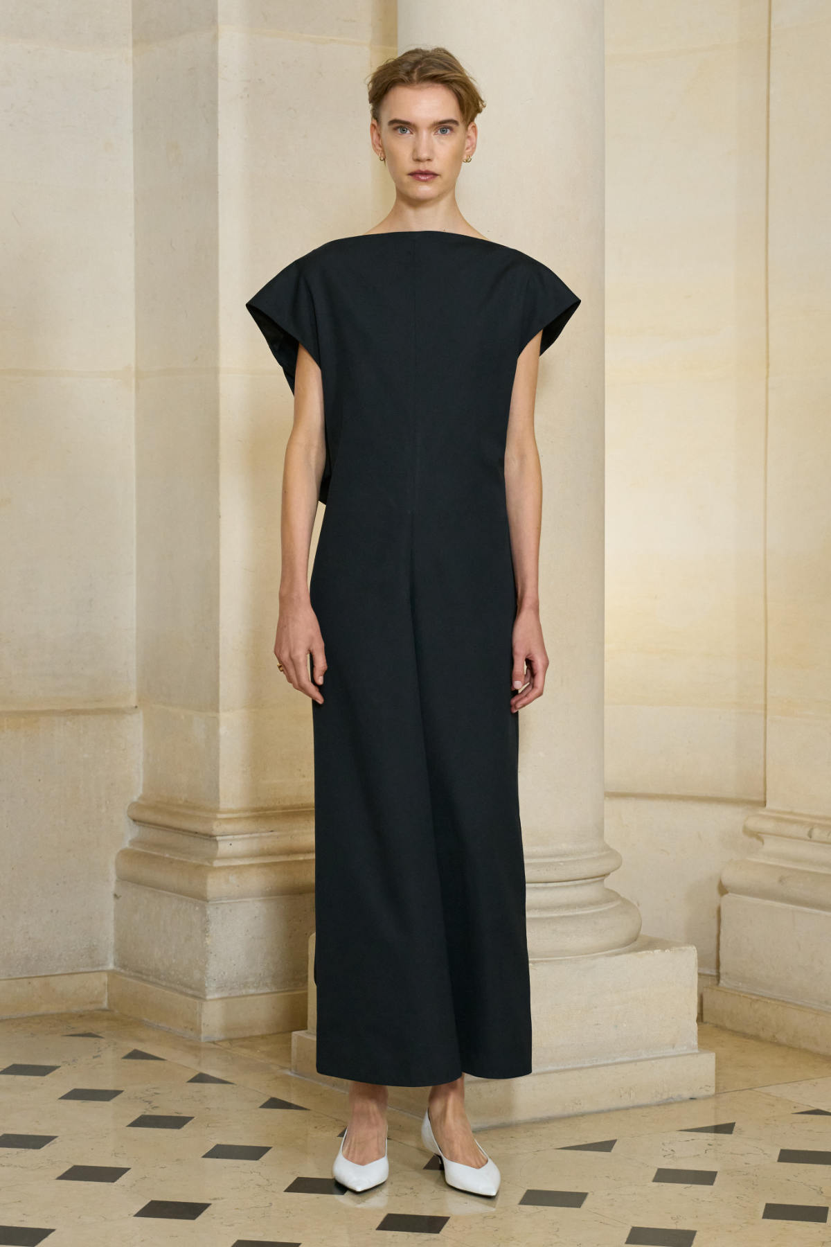 Carven Spring-Summer 2026 Collection: A Refined Silhouette Through Paris