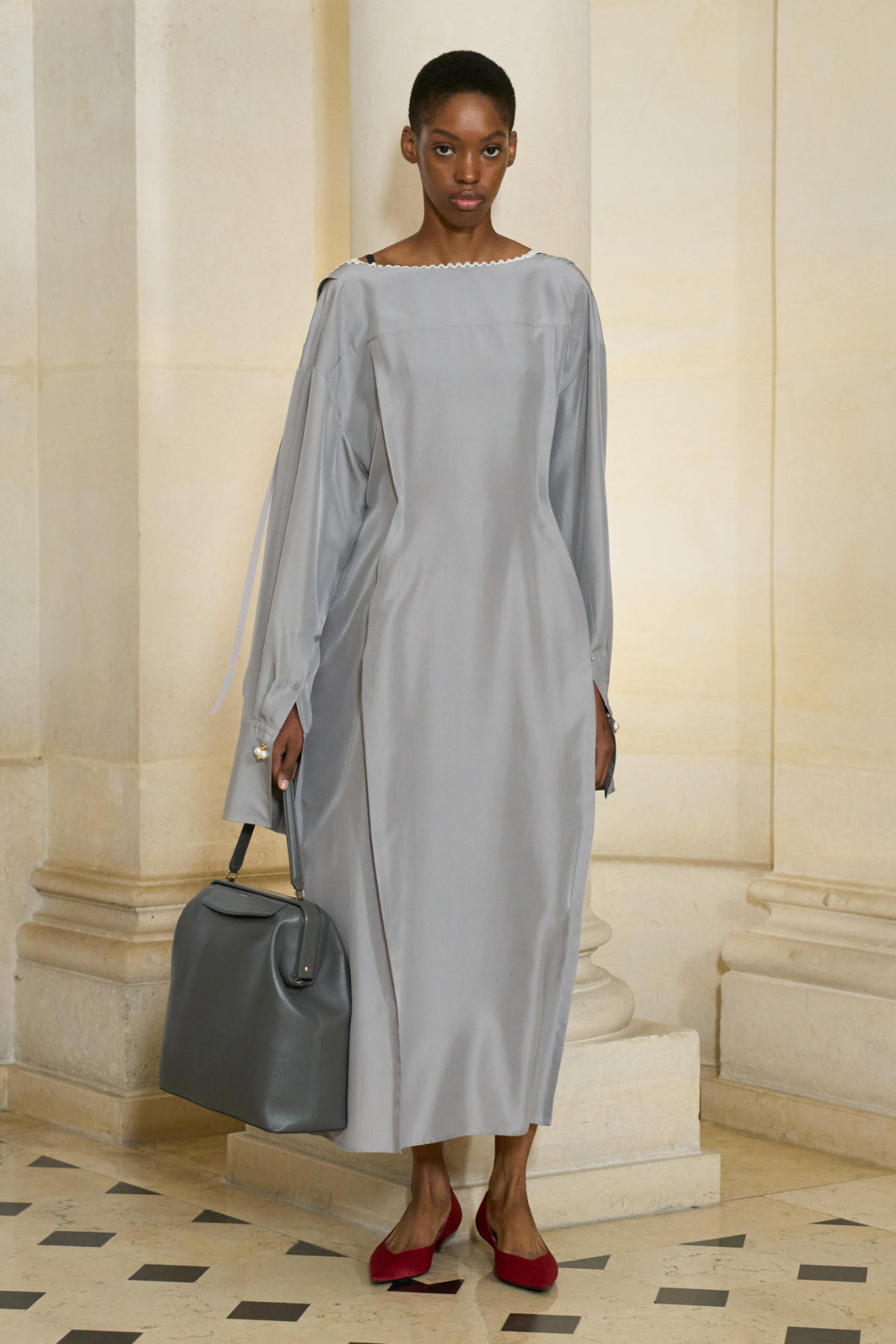 Carven Spring-Summer 2026 Collection: A Refined Silhouette Through Paris