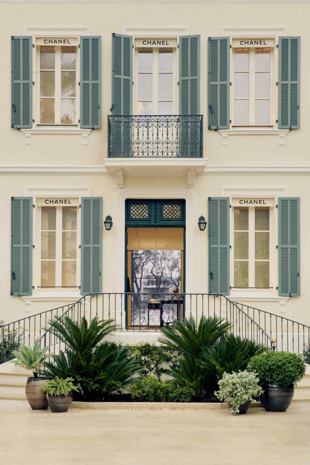 Chanel Re-opens Its Boutique In Saint-Tropez