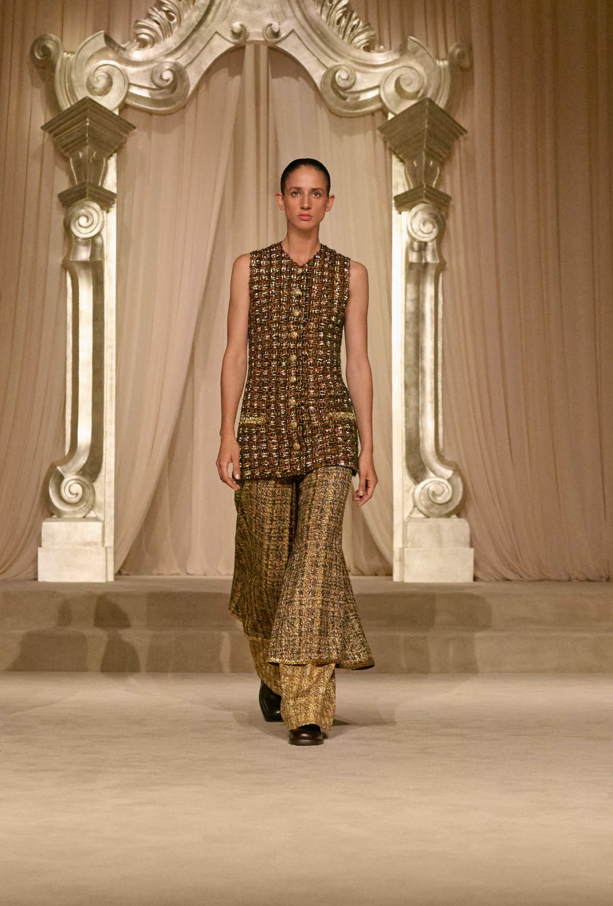 Chanel Presents Its New Fall-Winter 2025/26 Haute Couture Collection