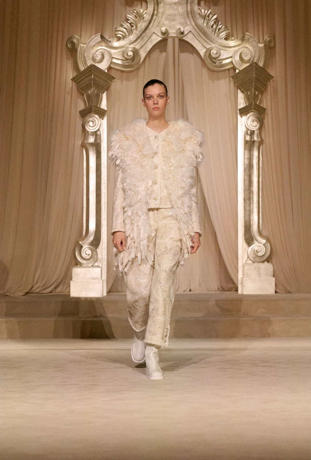 Chanel Presents Its New Fall-Winter 2025/26 Haute Couture Collection