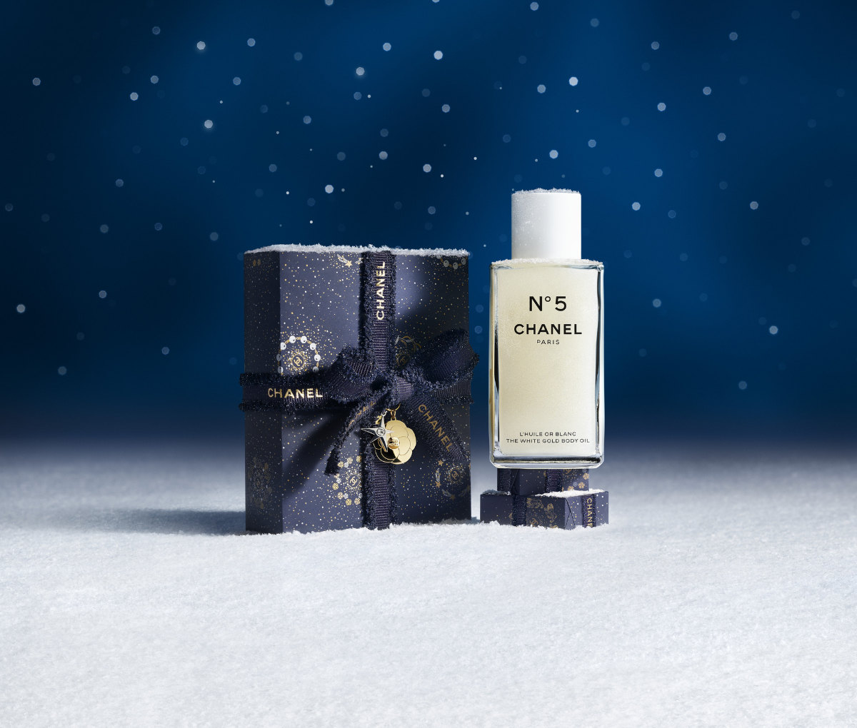 Chanel Holiday 2025: Enchanted Symbols Illuminate Fragrance Gifts