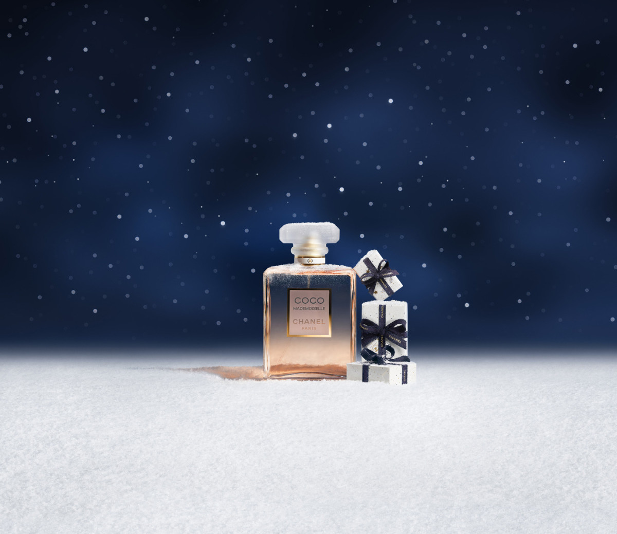 Chanel Holiday 2025: Enchanted Symbols Illuminate Fragrance Gifts