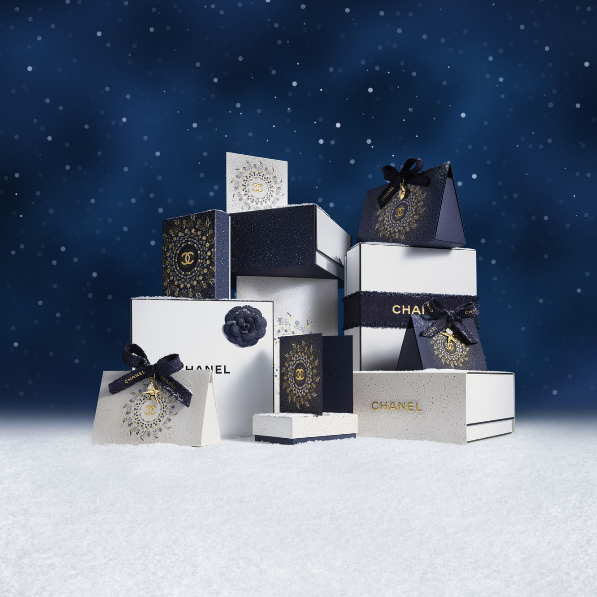 Chanel Holiday 2025: Enchanted Symbols Illuminate Fragrance Gifts