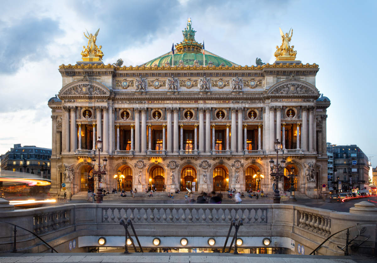 CHANEL Affirms Its Legacy As An Exceptional Patron Of The Paris Opera