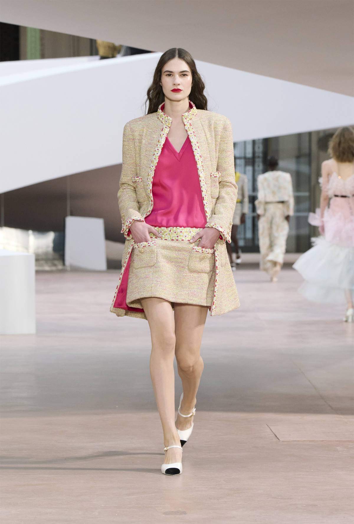 Chanel Presents Its New Spring-Summer 2025 Haute Couture Collection