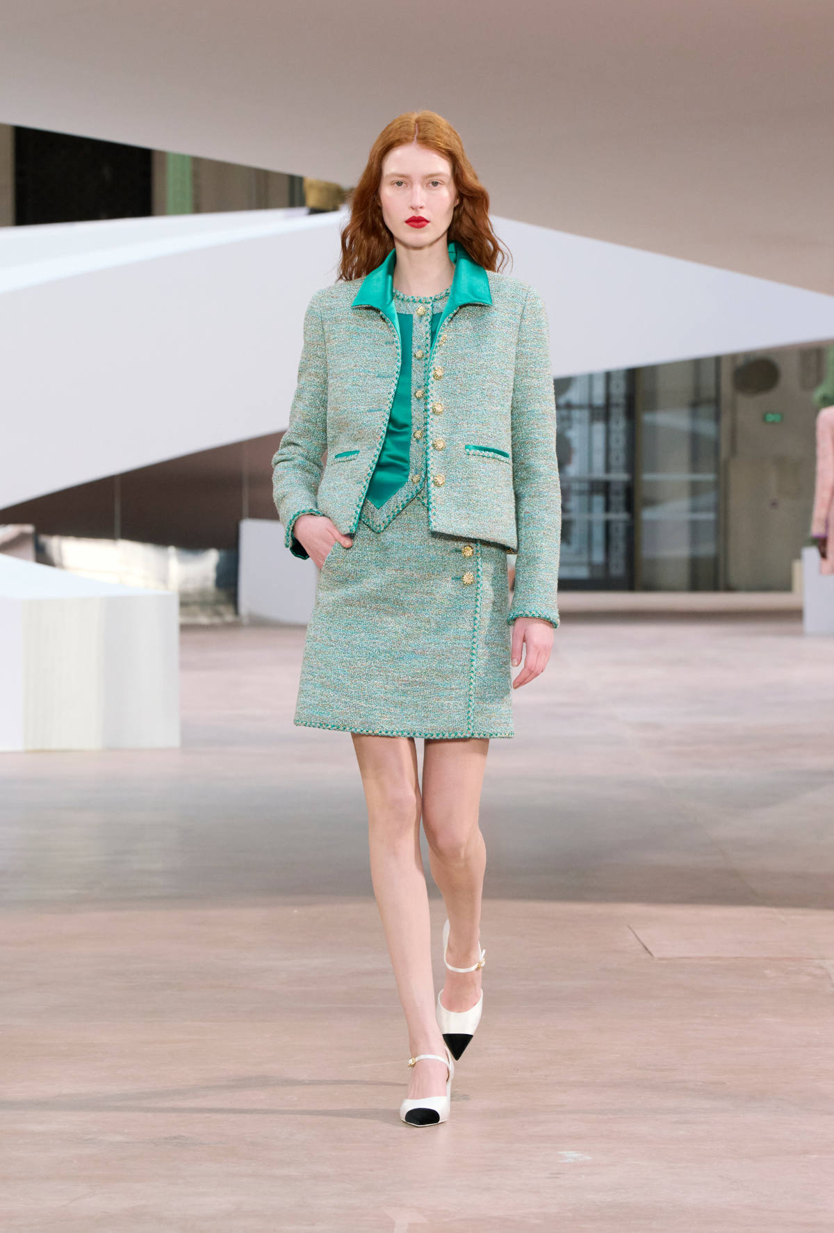 Chanel Presents Its New Spring-Summer 2025 Haute Couture Collection