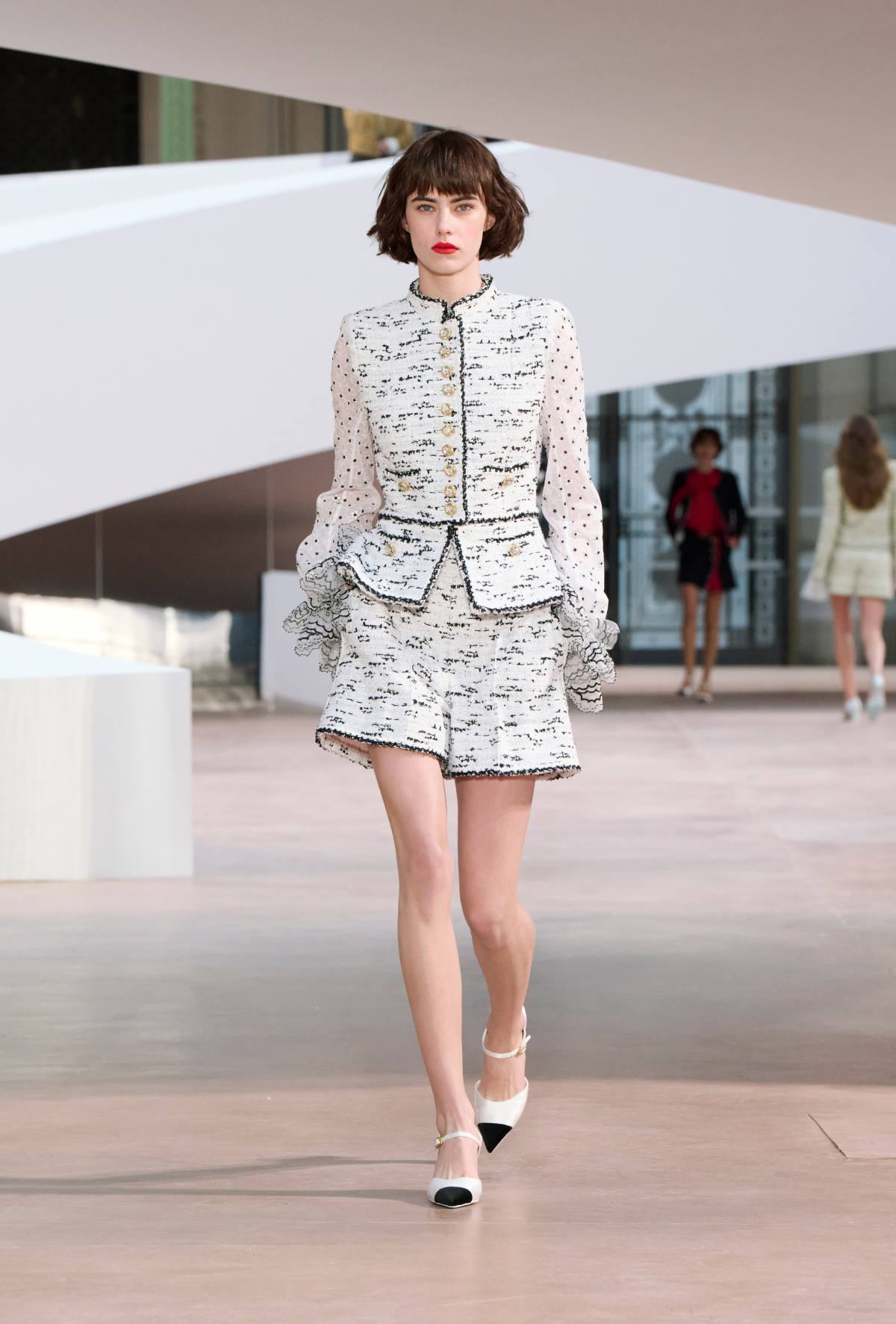 Chanel Presents Its New Spring-Summer 2025 Haute Couture Collection