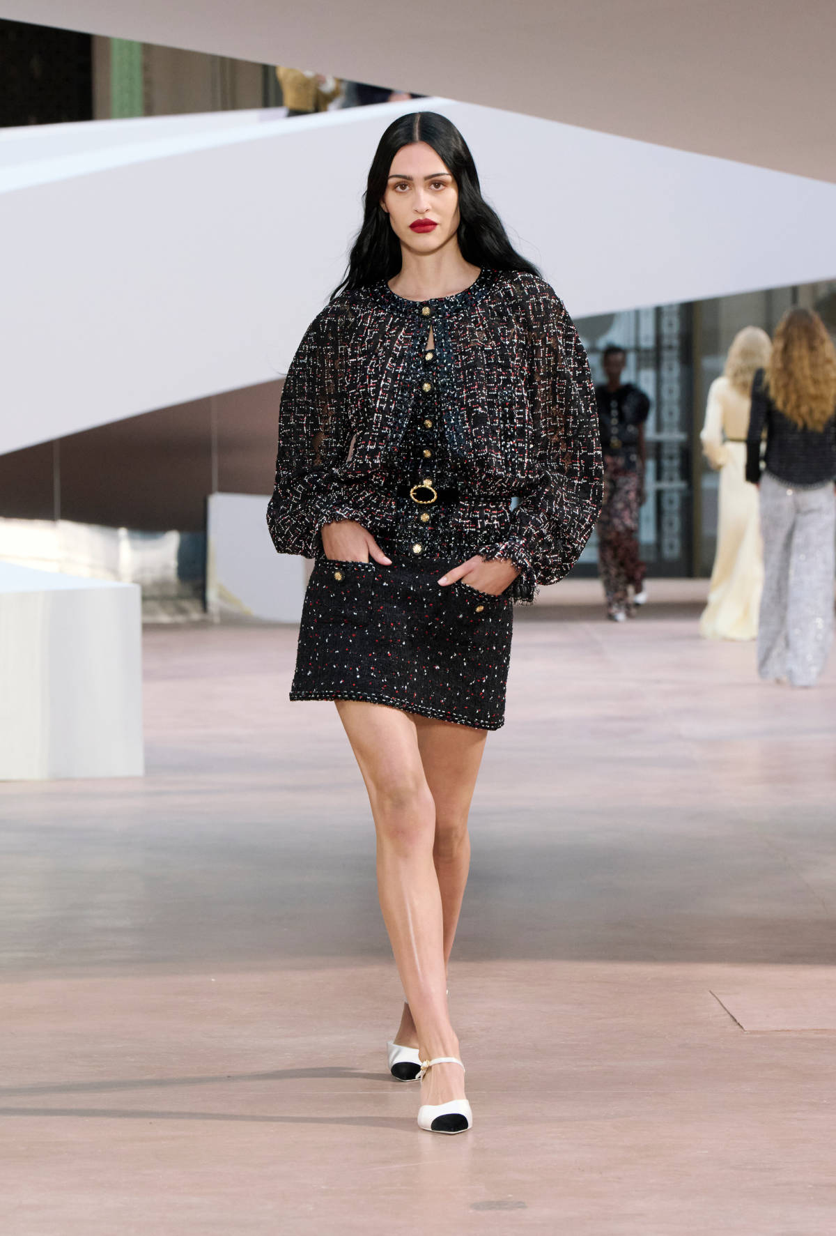 Chanel Presents Its New Spring-Summer 2025 Haute Couture Collection