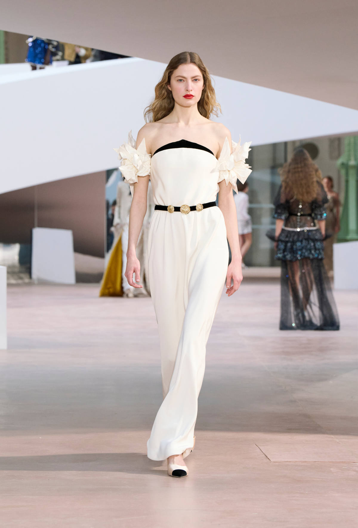 Chanel Presents Its New Spring-Summer 2025 Haute Couture Collection