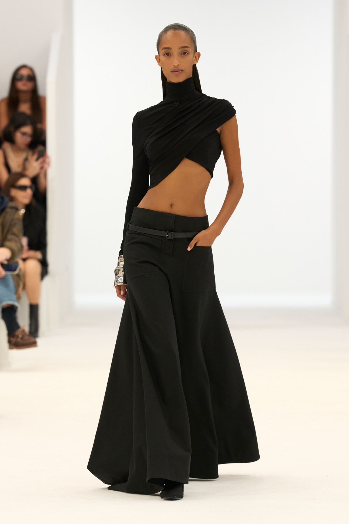 Courrèges Spring-Summer 2026 Collection: A Solar Ascension In Luxury Fashion