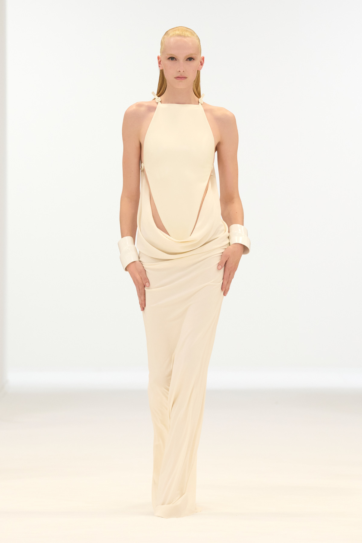 Courrèges Spring-Summer 2026 Collection: A Solar Ascension In Luxury Fashion