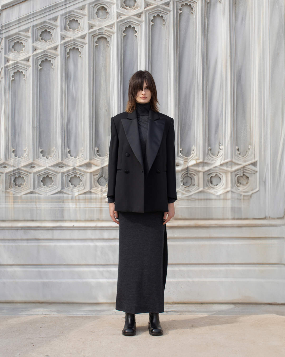 Dice Kayek Presents Its New Fall-Winter 2024/25 Collection - Luxferity ...