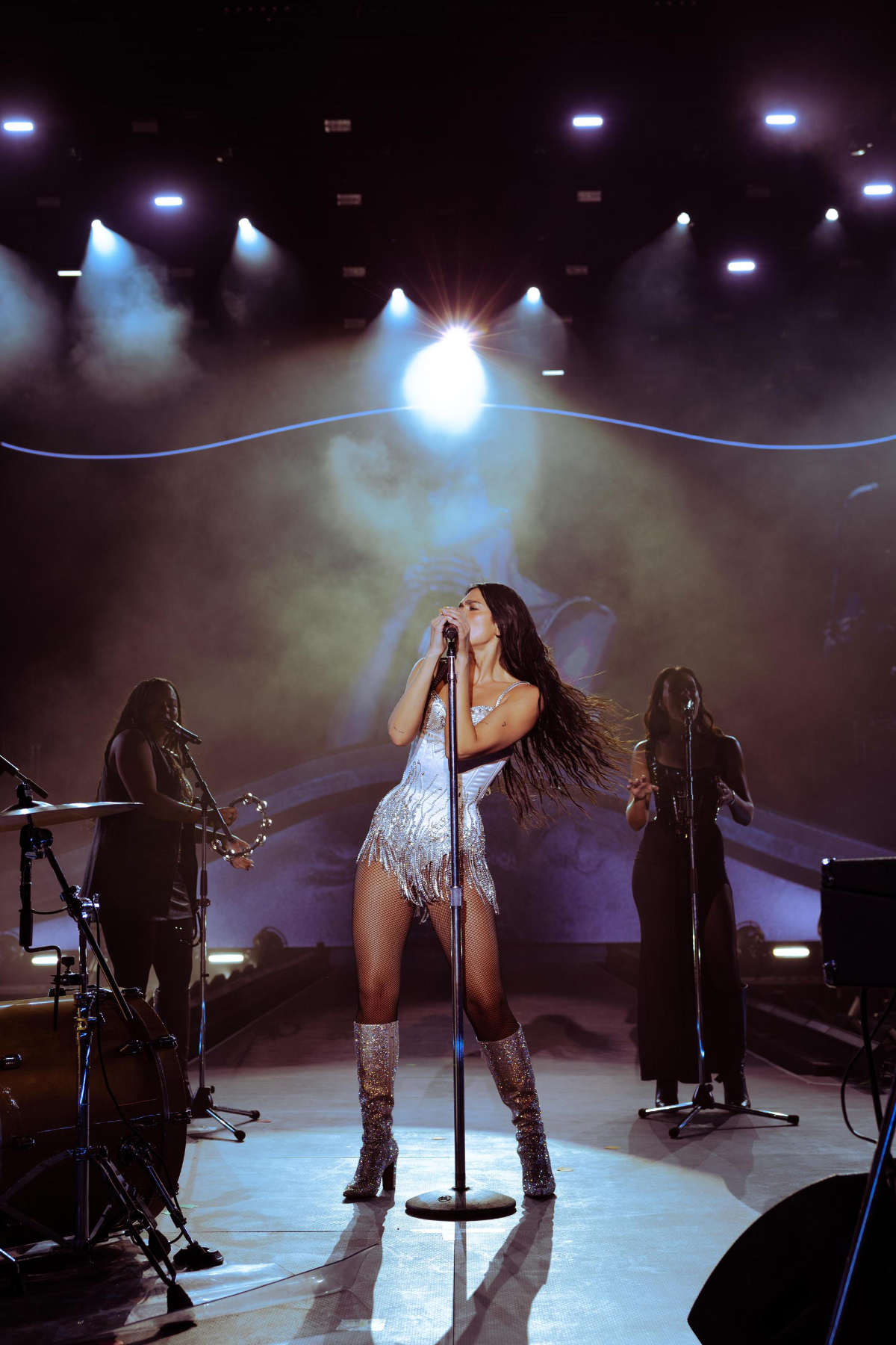 Dua Lipa Shines In Custom Dilara Findikoglu At Sunny Hill Festival 2025