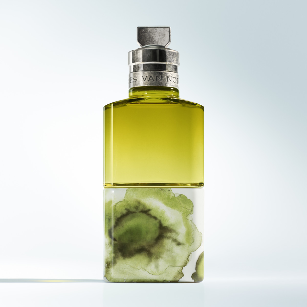 Dries Van Noten Beauty Extends Its Fragrance Collection With Four Eaux De Parfum