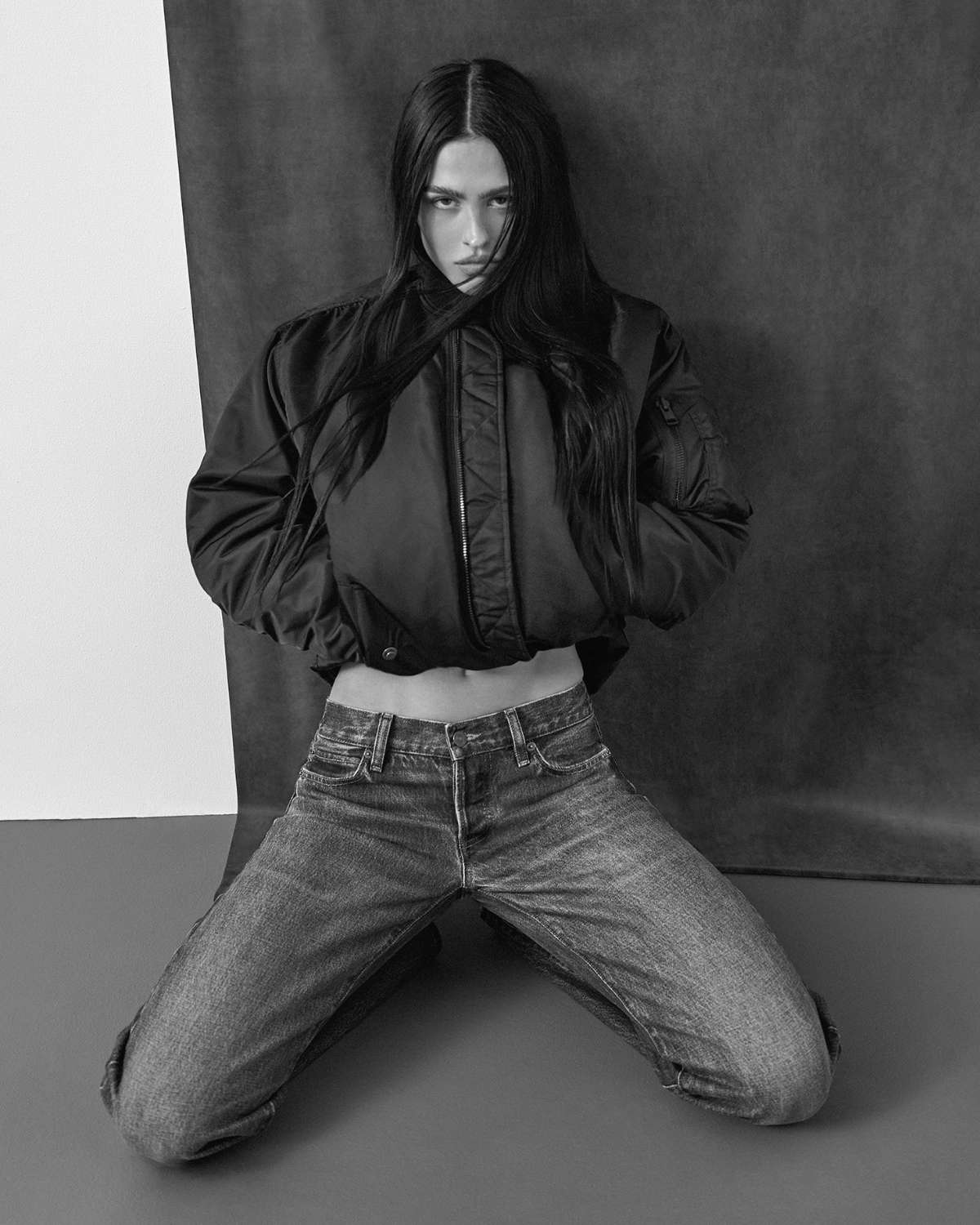 FRAME & Amelia Gray Launch Debut Capsule Collection: Luxe Denim Meets Supermodel Cool