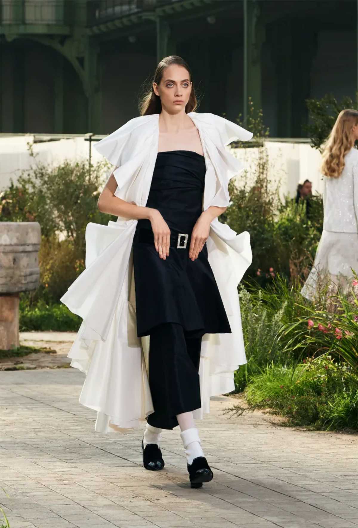 Chanel: Haute Couture Spring-Summer 2020 Collection - Looks (Part 1)
