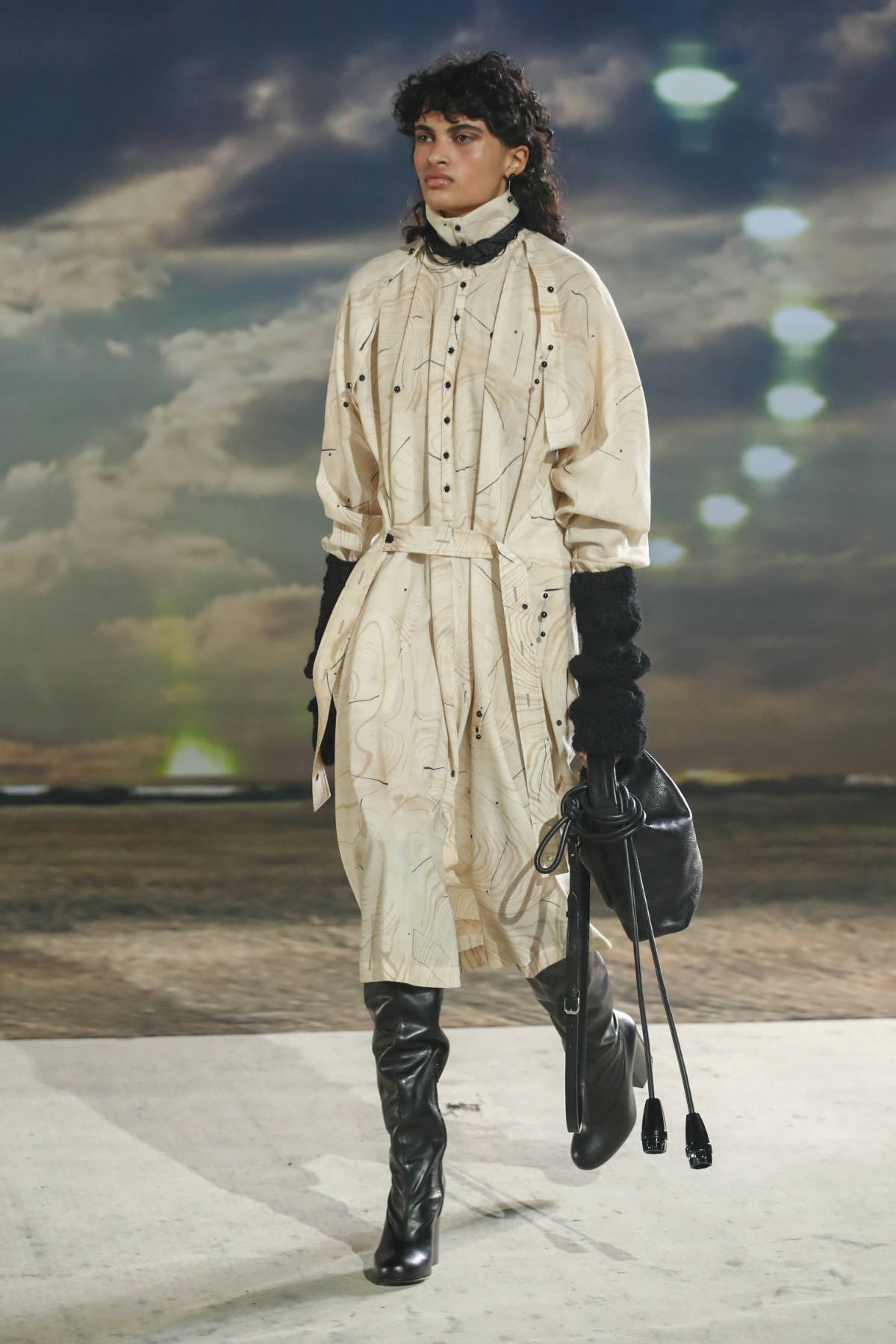 Lemaire Presents Its New Fall-Winter 2022 Collection