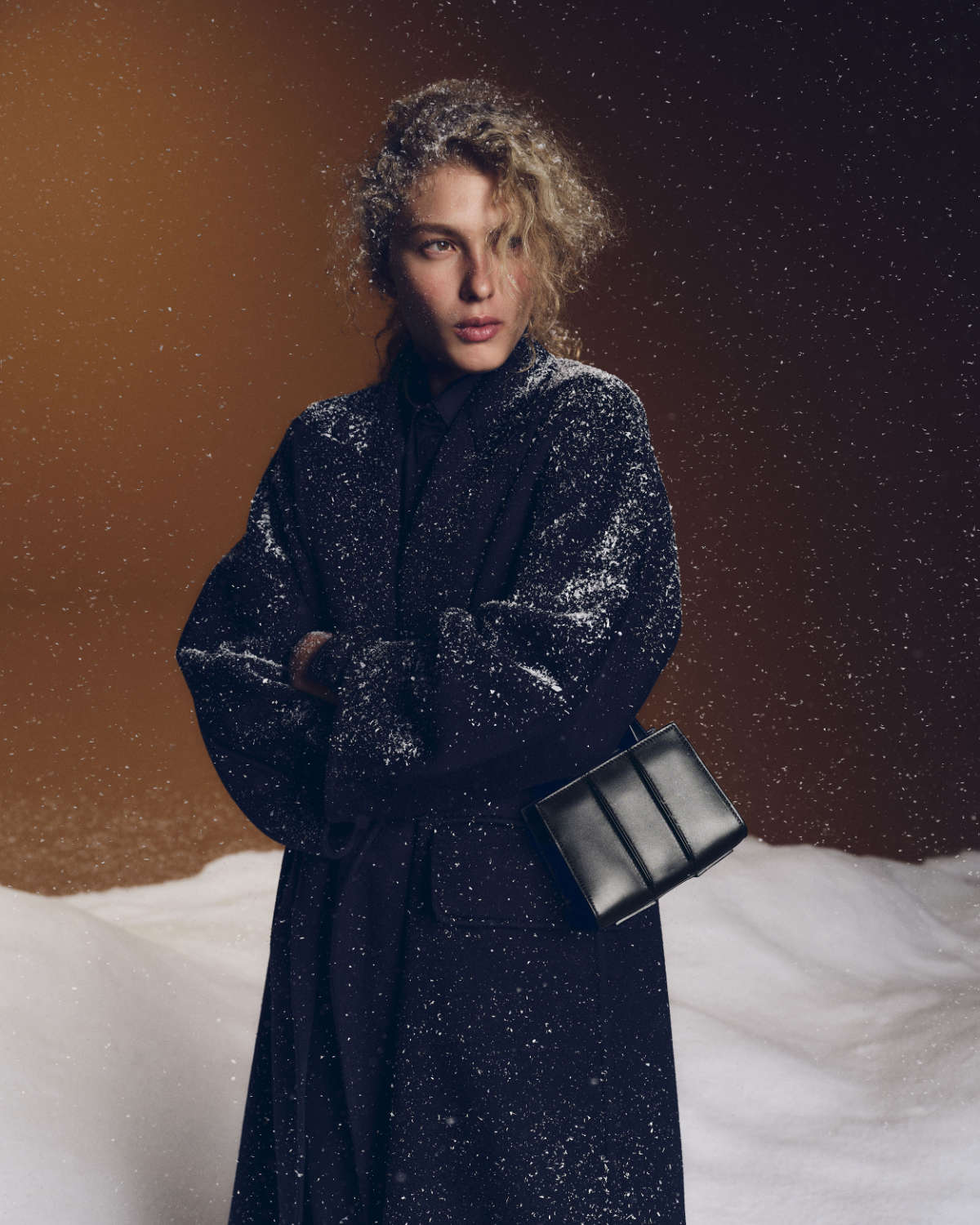 Max Mara Holiday 2025: Camel‑Tone Elegance Meets Cinematic Snow