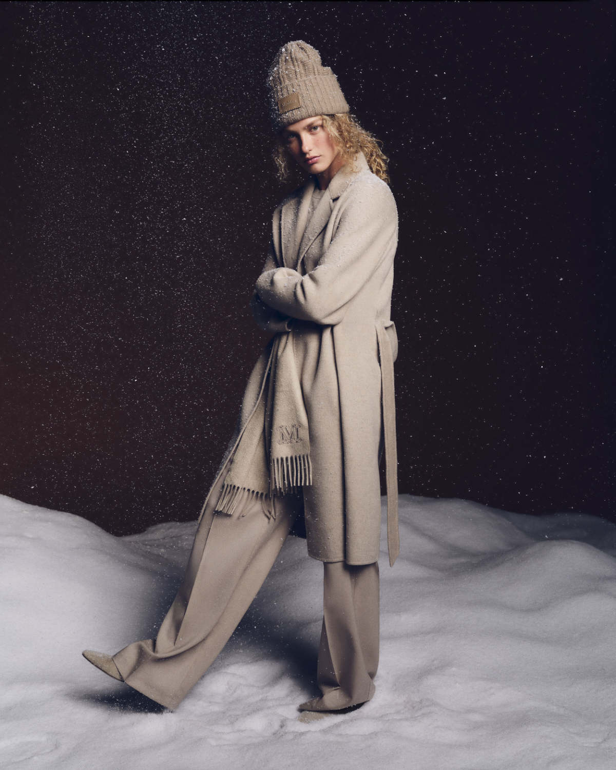 Max Mara Holiday 2025: Camel‑Tone Elegance Meets Cinematic Snow