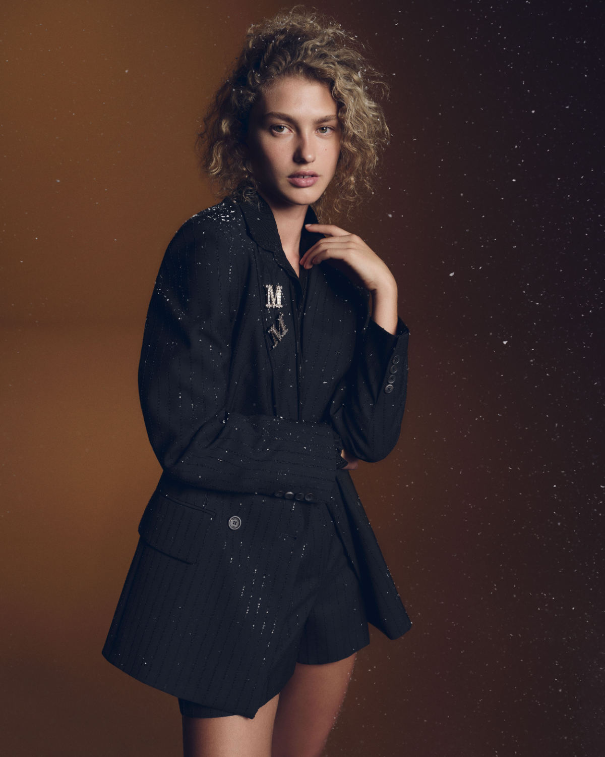 Max Mara Holiday 2025: Camel‑Tone Elegance Meets Cinematic Snow